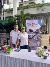  Funcionarios p&uacute;blicos pedalean por Cali. Campa&ntilde;a &lsquo;Voy en Bici&rsquo;