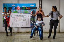 Personas en condici&oacute;n de discapacidad resaltan importancia del nuevo sistema de semaforizaci&oacute;n inteligente