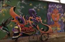 Una esquina gris transformada en vida