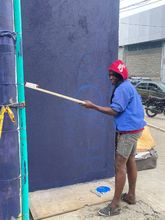 Una esquina gris transformada en vida
