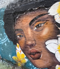 Sara Hern&aacute;ndez, una artista pereirana que pinta de color las calles de Cali