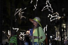 M&aacute;s de un mill&oacute;n de luces se encendieron para iluminar la navidad en Cali