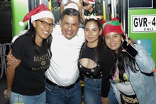 M&aacute;s de un mill&oacute;n de luces se encendieron para iluminar la navidad en Cali