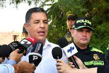 Alcalde pagar&aacute; recompensa de $100 millones a informante de presuntos homicidas de masacre en Silo&eacute;