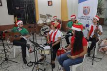 Vivimos la segunda novena navide&ntilde;a del 2022 con habitantes del poblado 1 