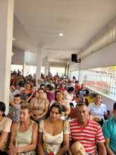 Con regocijo y devoci&oacute;n en la Independencia recibieron el 4to d&iacute;a de la novena navide&ntilde;a