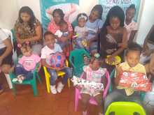 Celebraci&oacute;n navide&ntilde;a para madres y ni&ntilde;os del Distrito de Cali