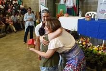 300 t&iacute;tulos de vivienda entregados en Cali