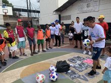 Ni&ntilde;os y ni&ntilde;as de la comuna 20 pasan su tiempo libre lejos de la violencia, gracias al arte y el deporte