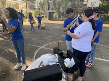 Banda m&uacute;sico marcial del Barrio Berl&iacute;n recibe sus insumos musicales