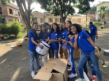 Banda m&uacute;sico marcial del Barrio Berl&iacute;n recibe sus insumos musicales