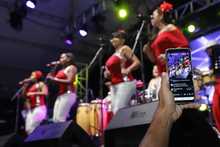 M&aacute;s de 5.000 personas gozaron con el ritmo de 17 Orquestas en el Megaconcierto Cale&ntilde;o