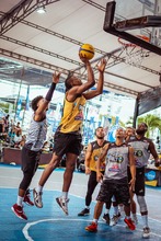 Cale&ntilde;os y visitantes disfrutaron de la jornada inaugural de la Feria Deportiva 2022