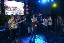 El Teatro al Aire Libre Los Cristales tambi&eacute;n vive el ambiente de Feria