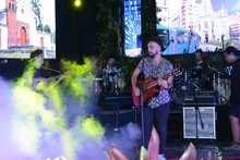 El Teatro al Aire Libre Los Cristales tambi&eacute;n vive el ambiente de Feria