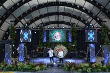 El Teatro al Aire Libre Los Cristales tambi&eacute;n vive el ambiente de Feria