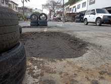 Solucionan da&ntilde;os en la malla vial en el centro de Cali con &lsquo;Obras de Coraz&oacute;n&rsquo;