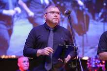 &ldquo;Pa&rsquo; gozar hasta ma&ntilde;ana&rdquo;: cale&ntilde;os clamaron esta frase en el cierre de la Gran Verbena del Oriente