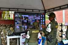 En Cali las autoridades implementan el &acute;Plan Padrino &lsquo;para generar entornos escolares m&aacute;s seguros