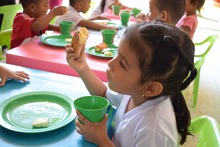 Ni&ntilde;as y ni&ntilde;os reciben el 70 por ciento del requerimiento nutricional diario, en las 135 UTS de Cali