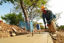 Alcalde Ospina inspeccion&oacute; avances de la obra Parque Pac&iacute;fico 