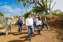 Alcalde Ospina inspeccion&oacute; avances de la obra Parque Pac&iacute;fico 