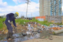 EDRU sigue interviniendo puntos cr&oacute;nicos de basuras en el centro de Cali