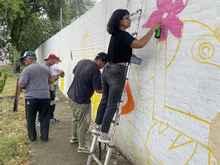 Con un mural, la comunidad del barrio La Independencia rinde homenaje a la naturaleza