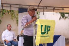 Masiva asistencia al homenaje rendido a las v&iacute;ctimas de la Uni&oacute;n Patri&oacute;tica