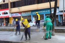 &ldquo;Si por la Calle 15 vas pasando&hellip; Un entorno limpio vas hallando&rdquo;