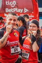 La Mechita pint&oacute; de rojo las calles de Cali