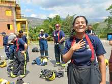 Bomberos por un D&iacute;a: periodistas vistieron trajes de los &ldquo;h&eacute;roes sin capa&rdquo;
