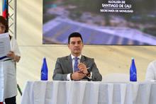 En Cali los agentes de tr&aacute;nsito cumplen 50 a&ntilde;os cuidando lo m&aacute;s preciado, la vida