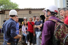 Futuros arquitectos de Manizales visitaron obra del edificio Coltabaco