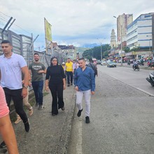 Funcionarios de la EDRU recorren el centro, revisando planes de mejora y retroalimentaci&oacute;n para el territorio. 