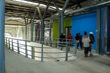 L&iacute;deres de la comuna 6 visitan obras del nuevo Laboratorio de Innovaci&oacute;n Digital Paso del Comercio