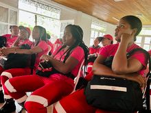 Sensibilizaci&oacute;n sobre temas Lgbtiq+ se adelant&oacute; con personal de aseo