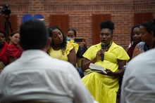 Alcald&iacute;a de Cali dialog&oacute; con exhabitantes de predios desalojados al oriente de la ciudad