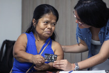 Personas con discapacidad pueden solicitar tarjetas M&Iacute;O