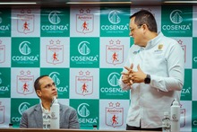 Cosenza emul&oacute; iniciativa de la Alcald&iacute;a de Cali y confirm&oacute; patrocinio al Am&eacute;rica de Cali Femenino
