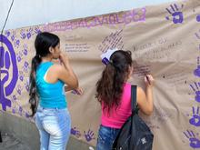 Homenaje a las mujeres v&iacute;ctimas del conflicto armado
