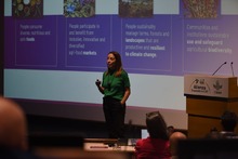 Mujeres se destacan en la ciencia 