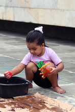 Ni&ntilde;as y ni&ntilde;os con discapacidades y otras condiciones m&eacute;dicas reciben acompa&ntilde;amiento en las UTS