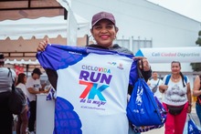 Entrega de kits le puso movimiento al pre&aacute;mbulo de la Carrera de la Mujer 7K Ciclovida