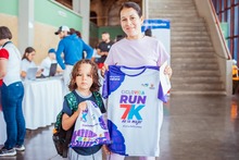 Entrega de kits le puso movimiento al pre&aacute;mbulo de la Carrera de la Mujer 7K Ciclovida