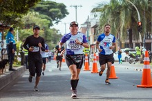 De punta a punta, La Carrera de la Mujer Ciclovida RUN 7K fue todo un &eacute;xito en la Comuna 21