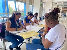 Sigue llegando a las comunas la Feria de Servicios para la poblaci&oacute;n v&iacute;ctima del conflicto armado