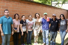 Madres sustitutas de Aldeas Infantiles S.O.S construyeron huertas urbanas