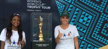 Imperdible la foto con el trofeo de la Copa Mundial Femenina en Cali