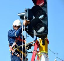 Se instalan 130 dispositivos sonoros en cruces semaf&oacute;ricos peatonales de Cali